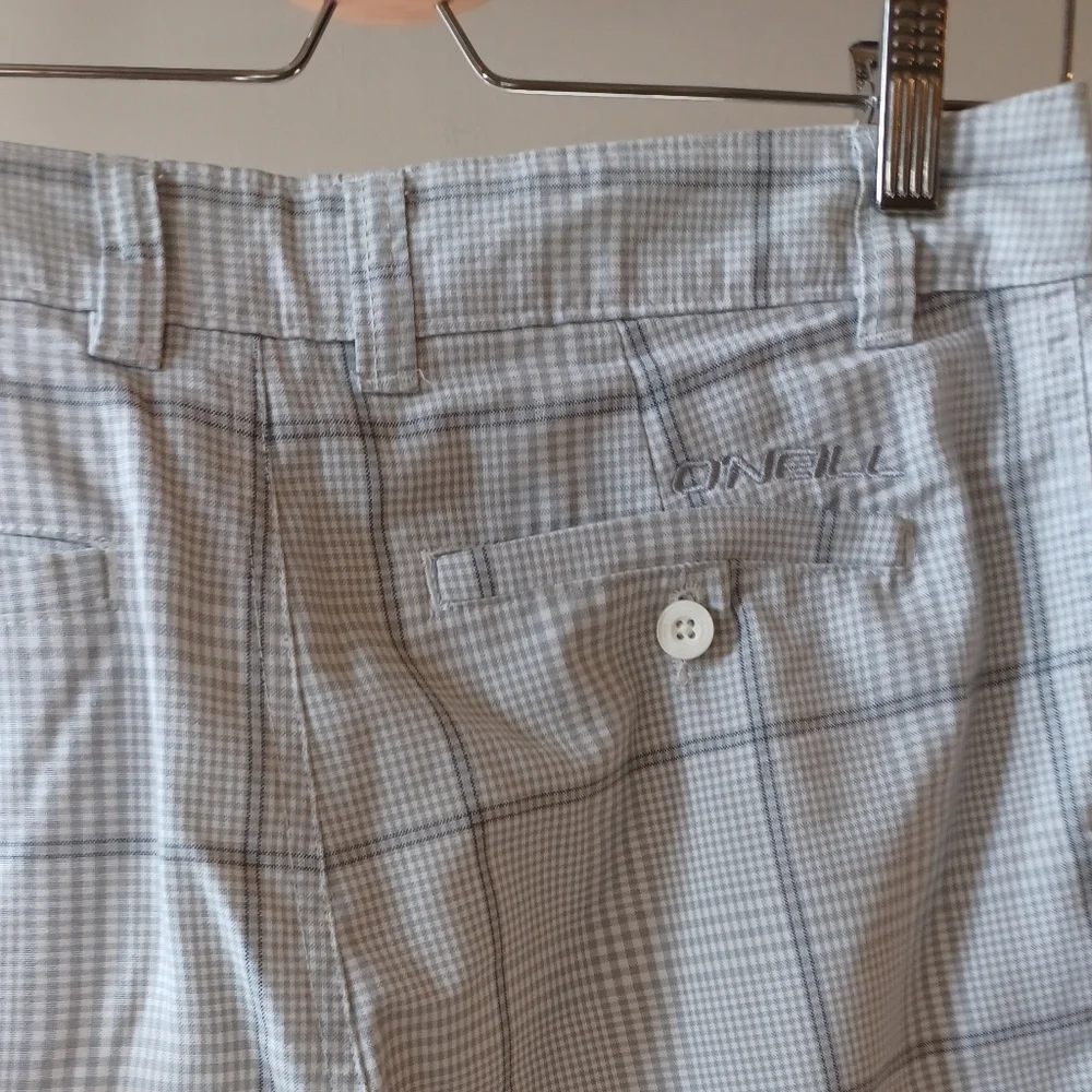 Men's O'Neill Plaid Shorts - Picture 4 of 9